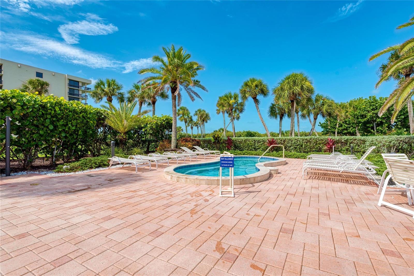 BEACHPLACE III - Residential