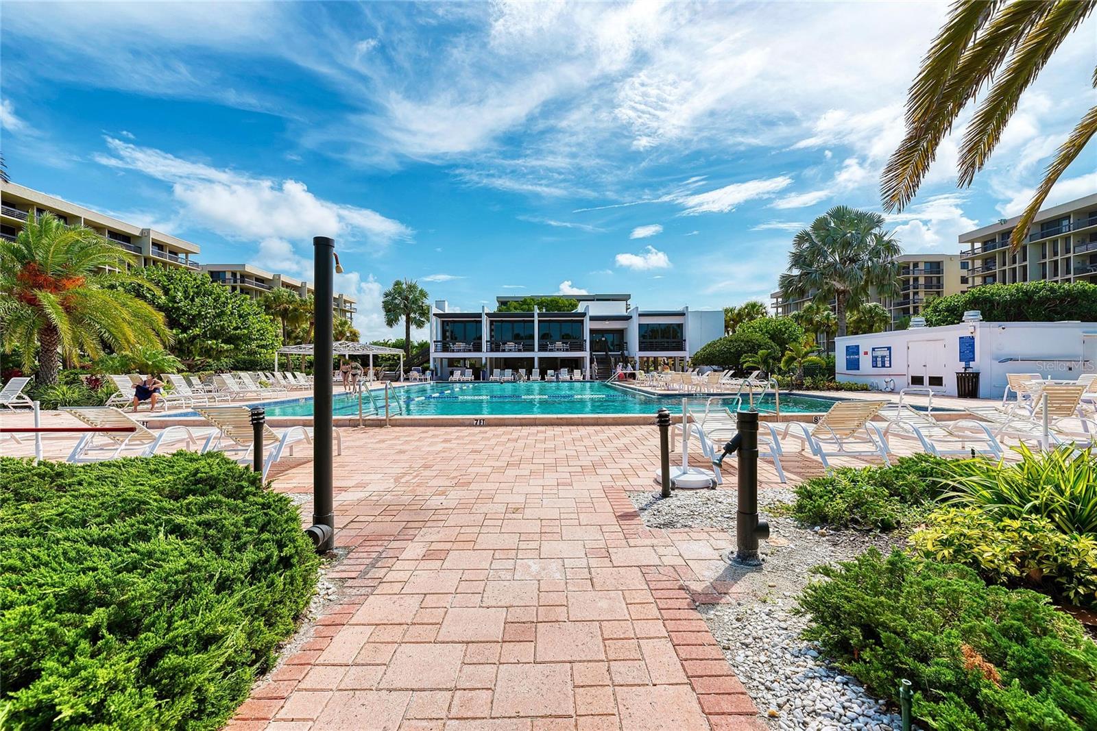 BEACHPLACE III - Residential