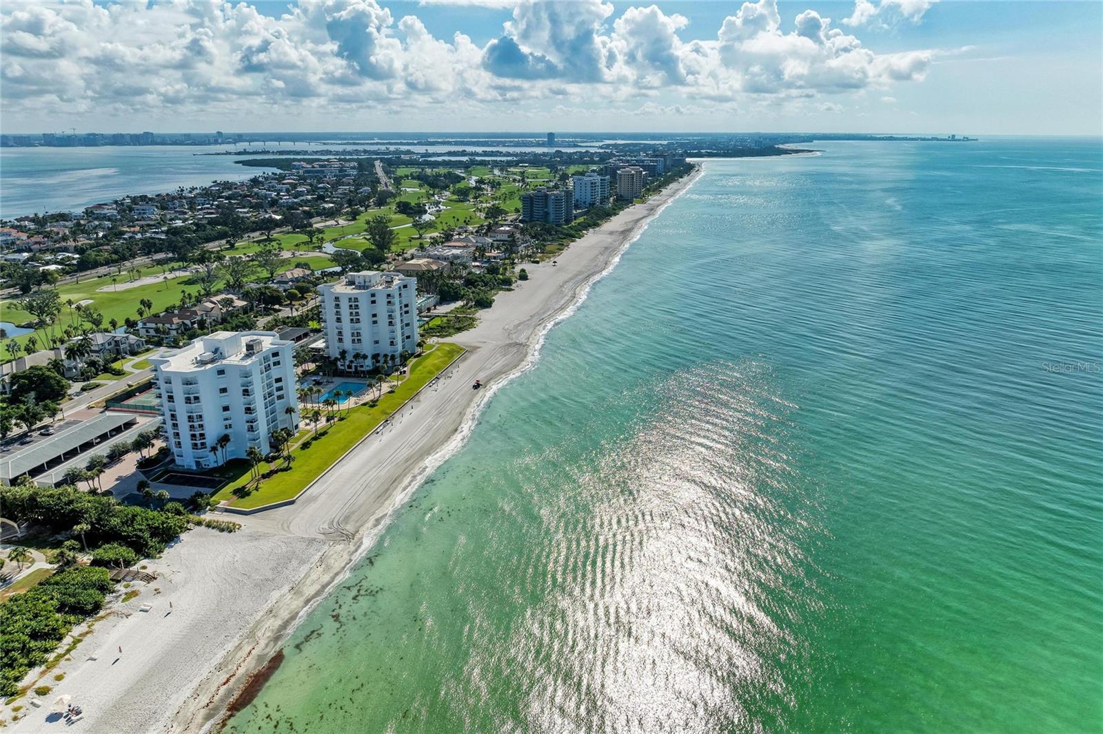 BEACHPLACE III - Residential