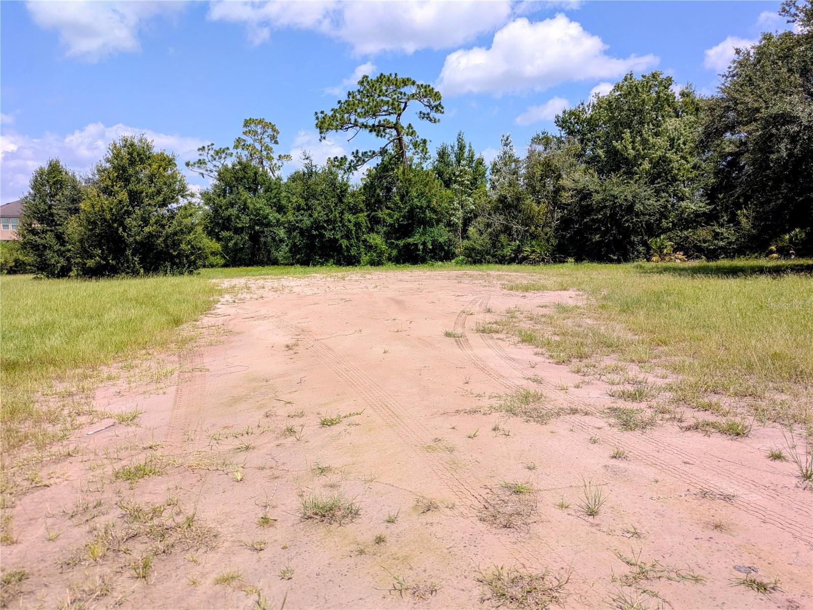 HORIZON MEADOWS - Land