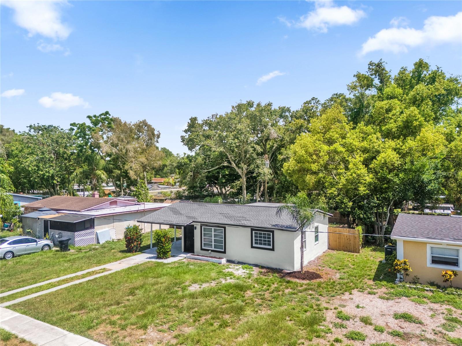 BETTY LANE HEIGHTS 2ND ADD - Residential