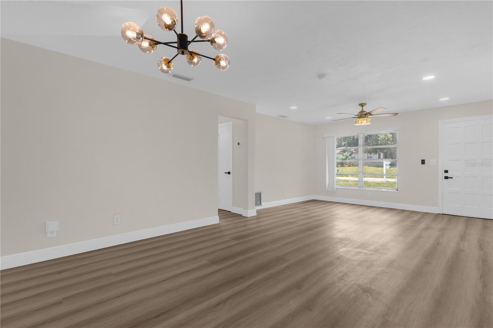 BETTY LANE HEIGHTS 2ND ADD - Residential