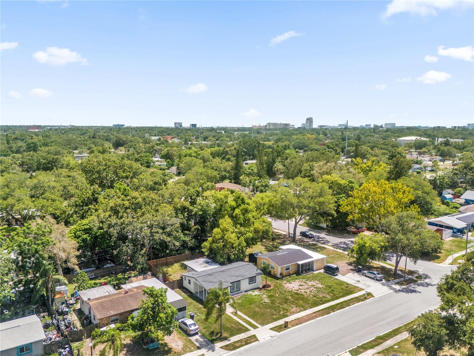 BETTY LANE HEIGHTS 2ND ADD - Residential