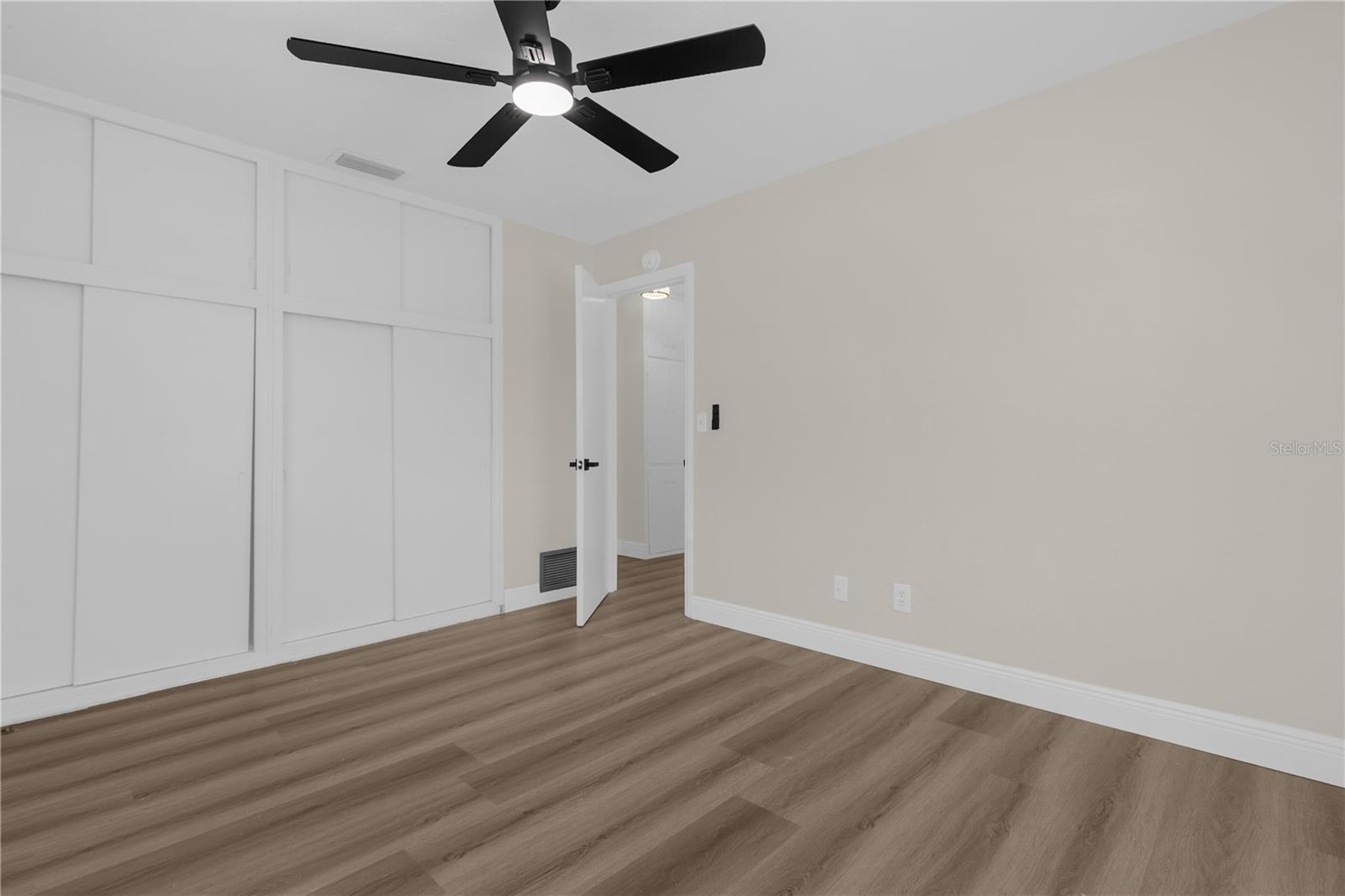 BETTY LANE HEIGHTS 2ND ADD - Residential