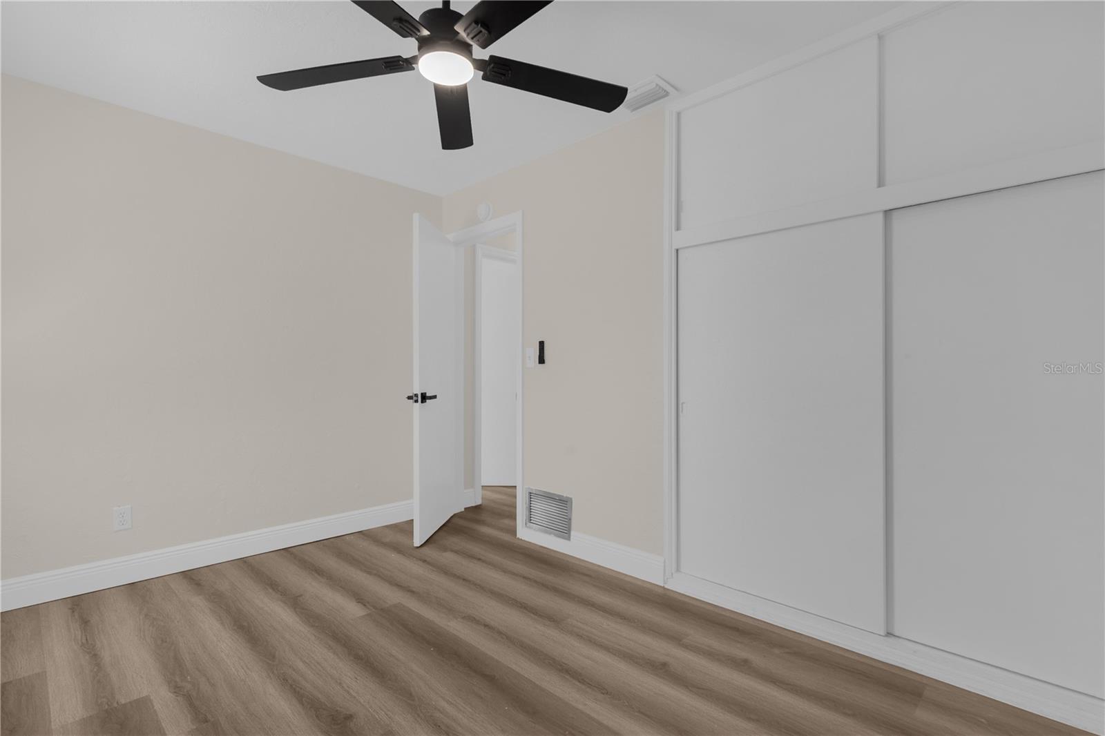BETTY LANE HEIGHTS 2ND ADD - Residential