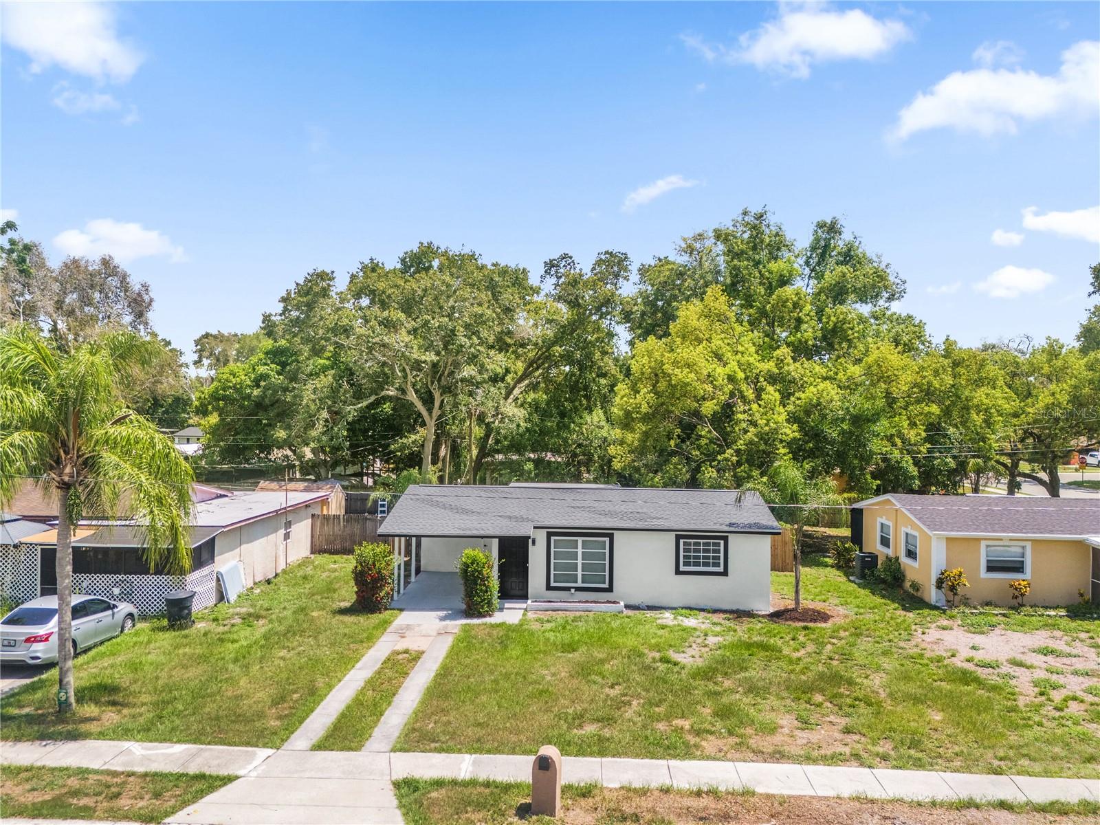 BETTY LANE HEIGHTS 2ND ADD - Residential