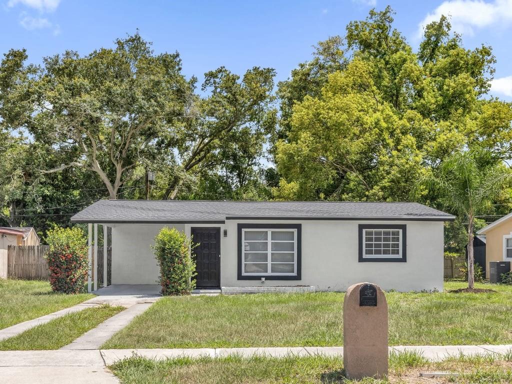 BETTY LANE HEIGHTS 2ND ADD - Residential