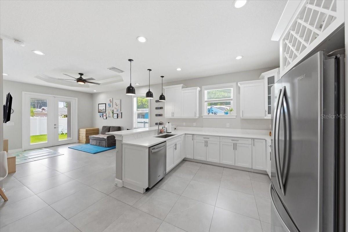 LORRAINE ESTATES - Residential