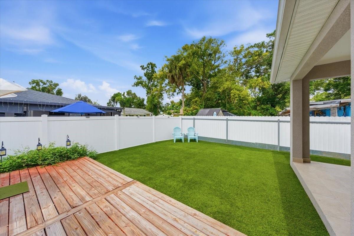 LORRAINE ESTATES - Residential
