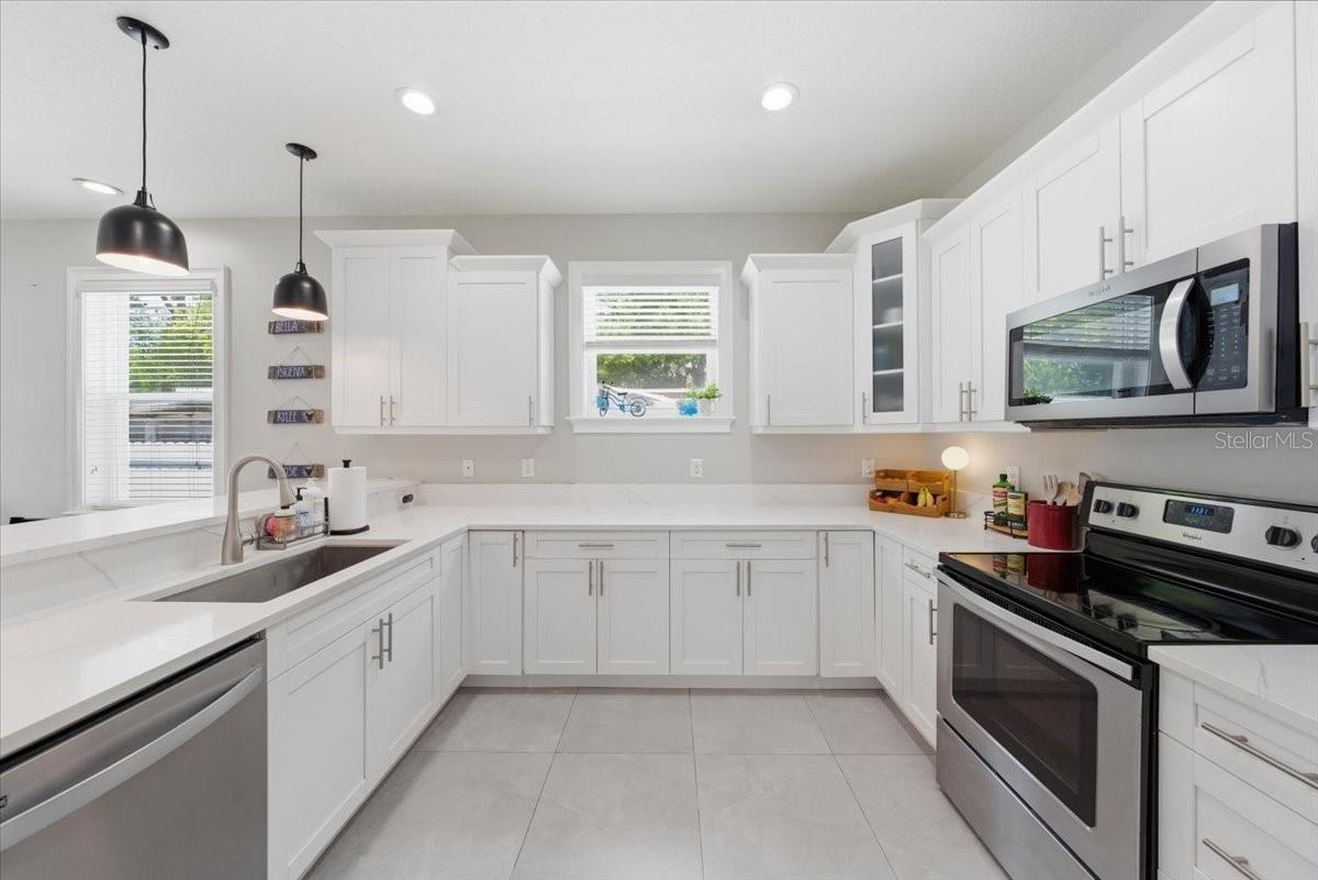LORRAINE ESTATES - Residential