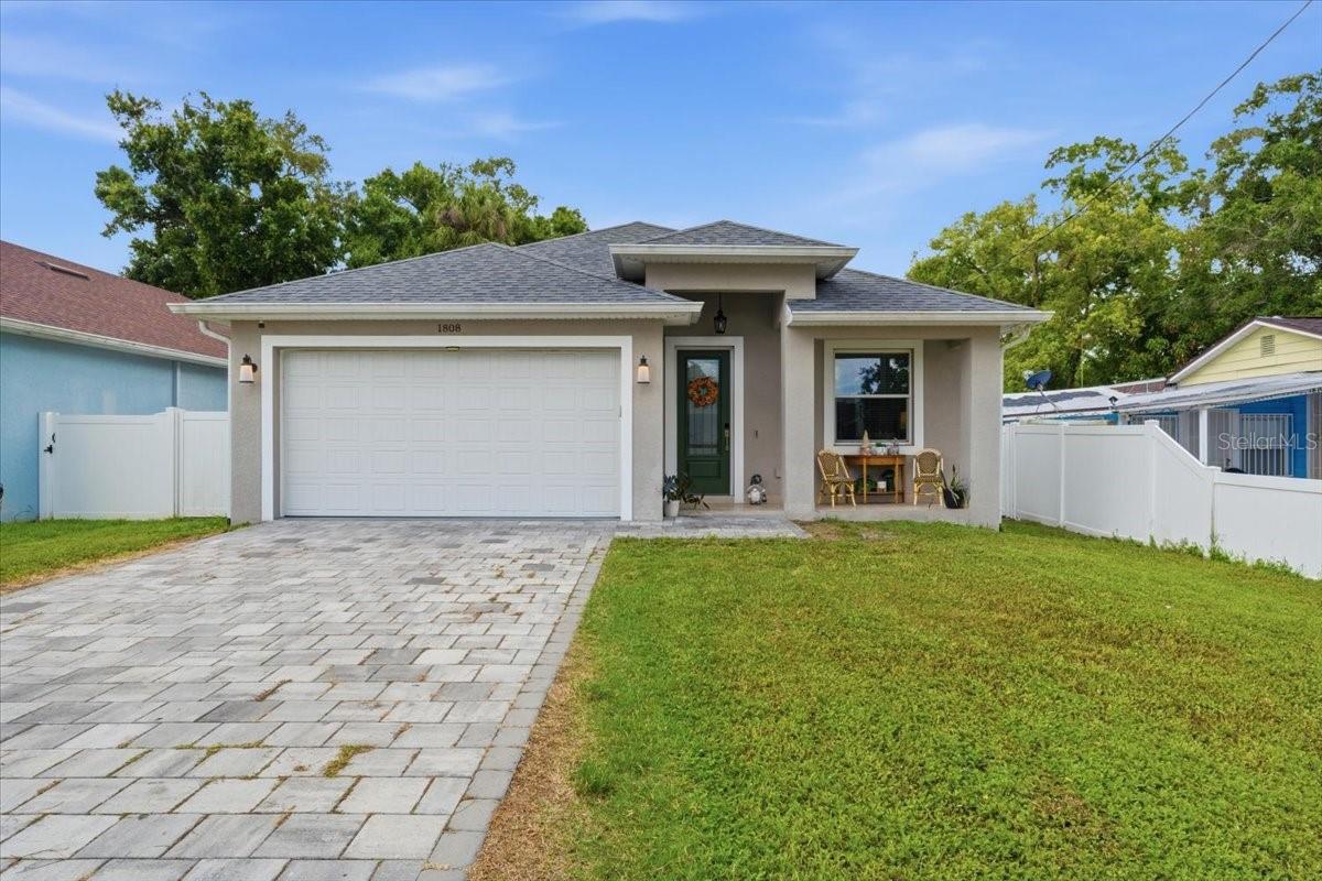 LORRAINE ESTATES - Residential