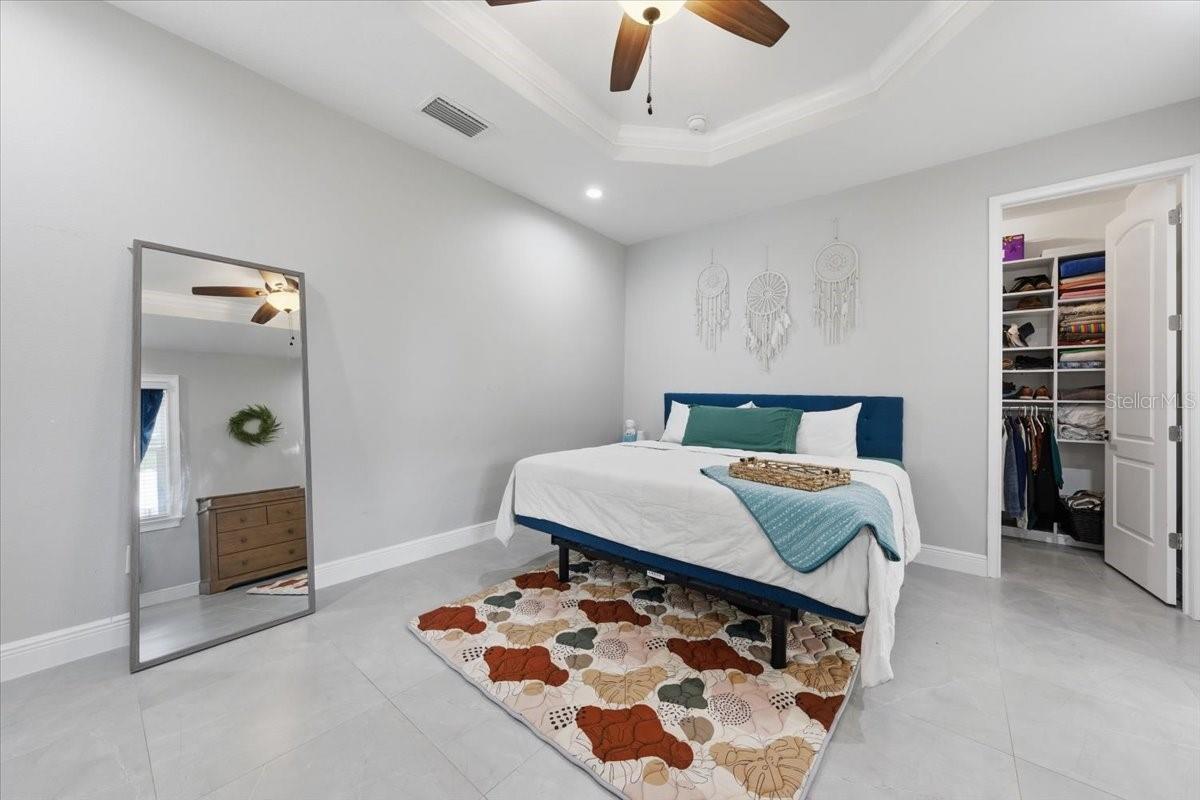 LORRAINE ESTATES - Residential