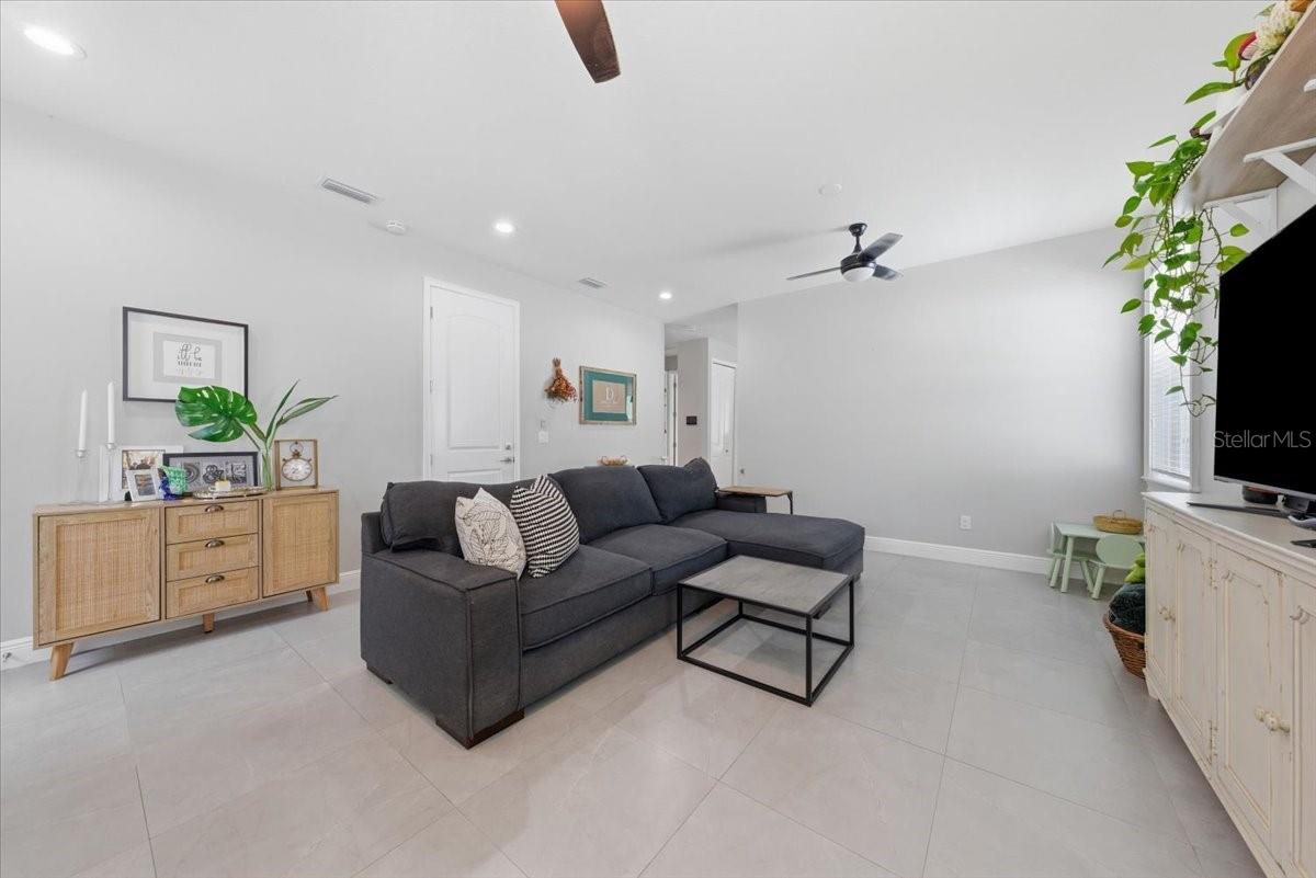 LORRAINE ESTATES - Residential
