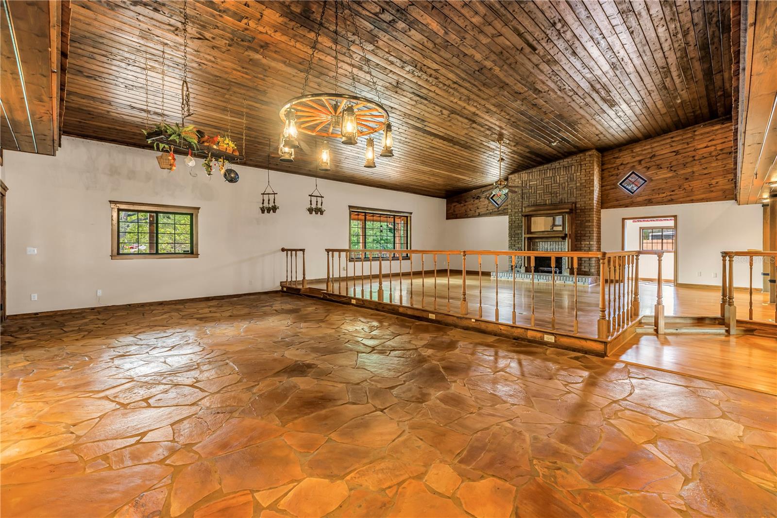 DEL PRADO IMPERIAL UNIT 1 - Residential