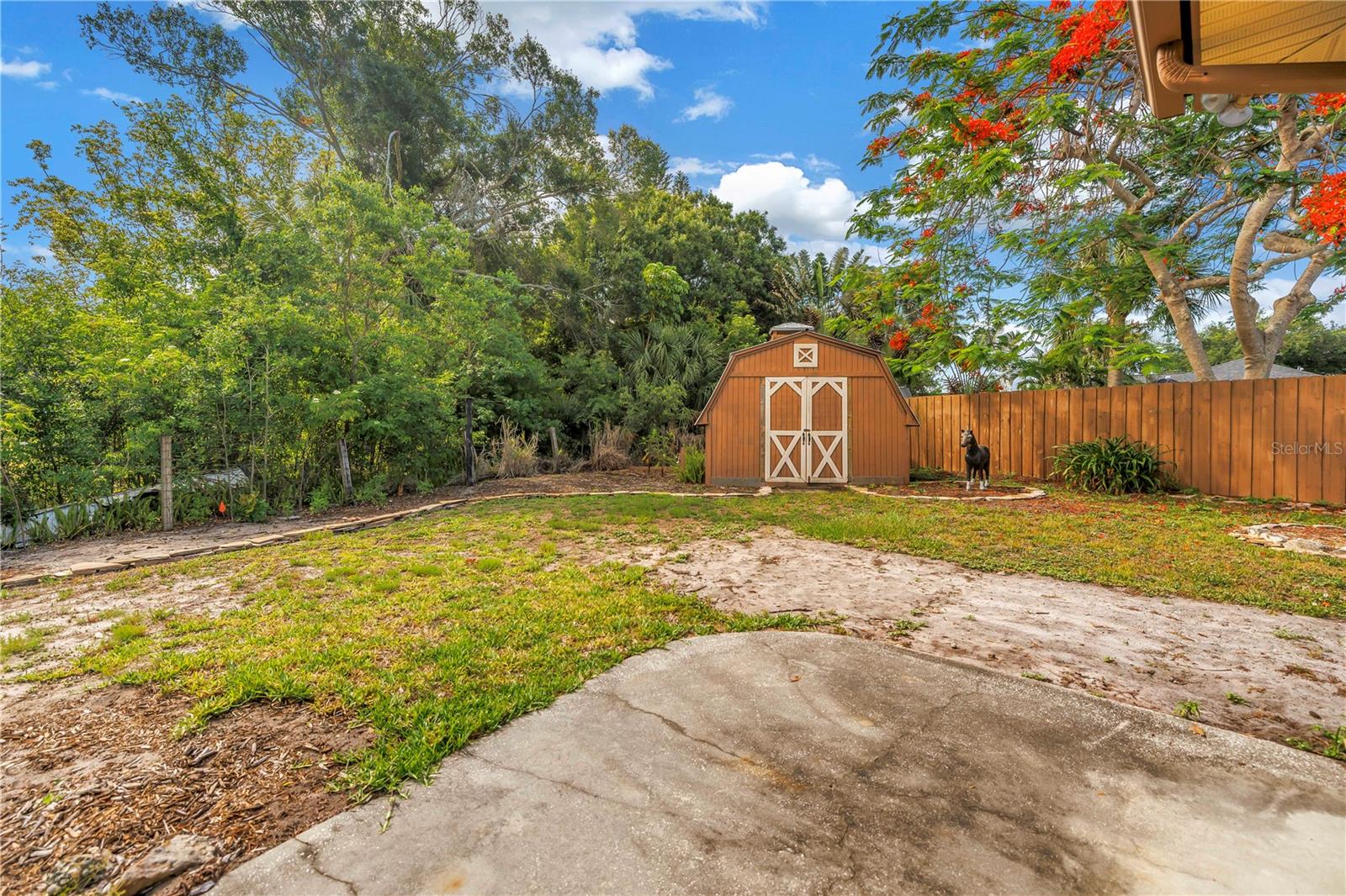 DEL PRADO IMPERIAL UNIT 1 - Residential