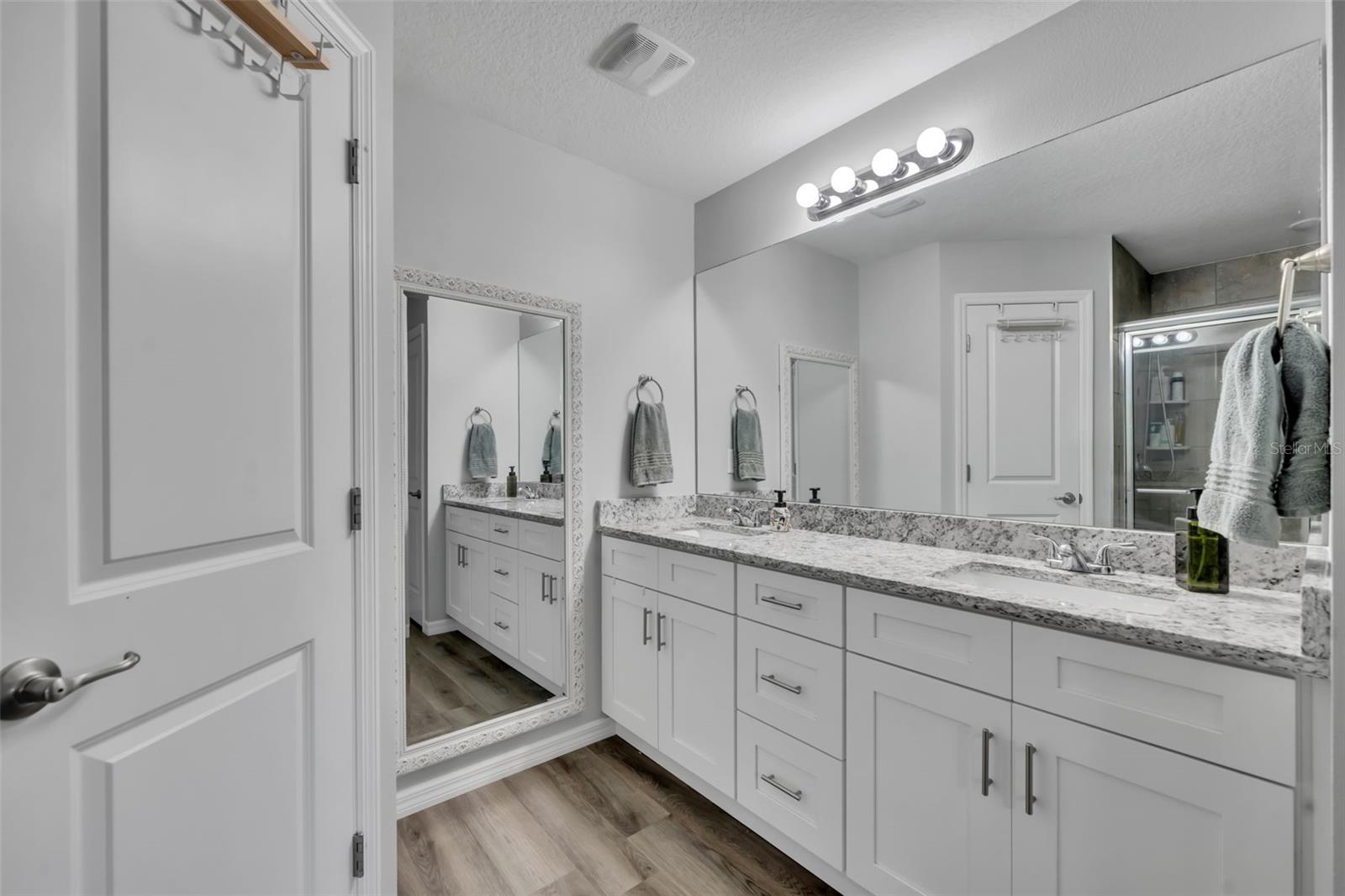 EAST UMATILLA - Residential