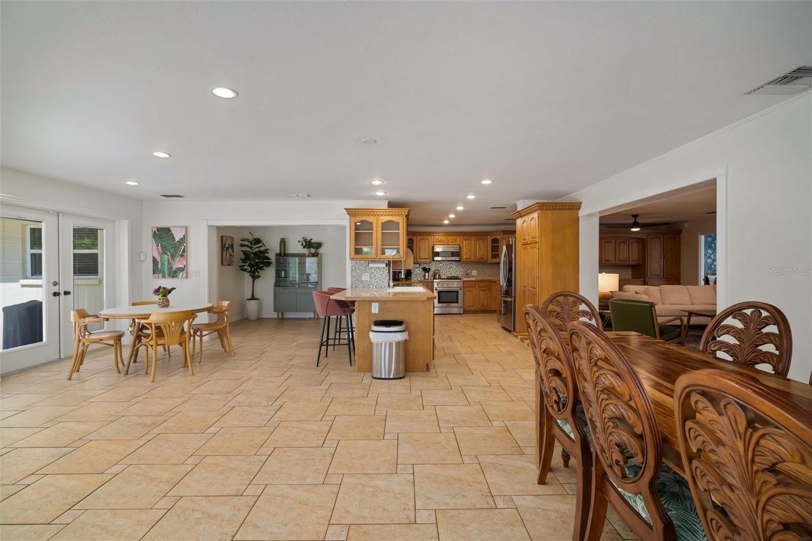SHAWS POINT - Residential