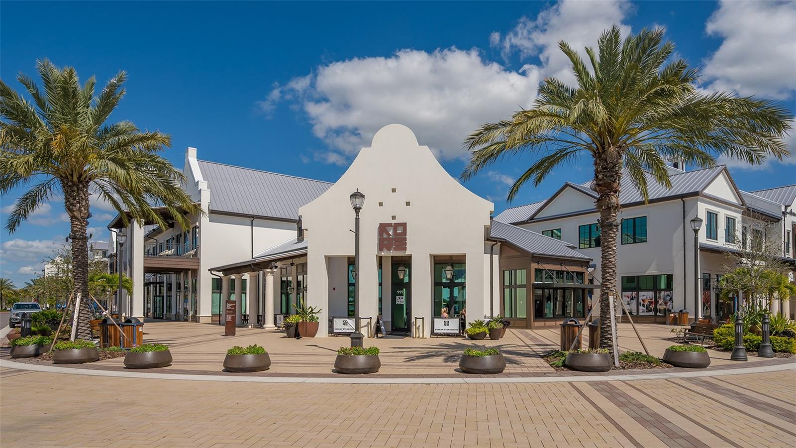 EMERALD LNDG/WATERSIDE/ EMERALD LANDING - Residential