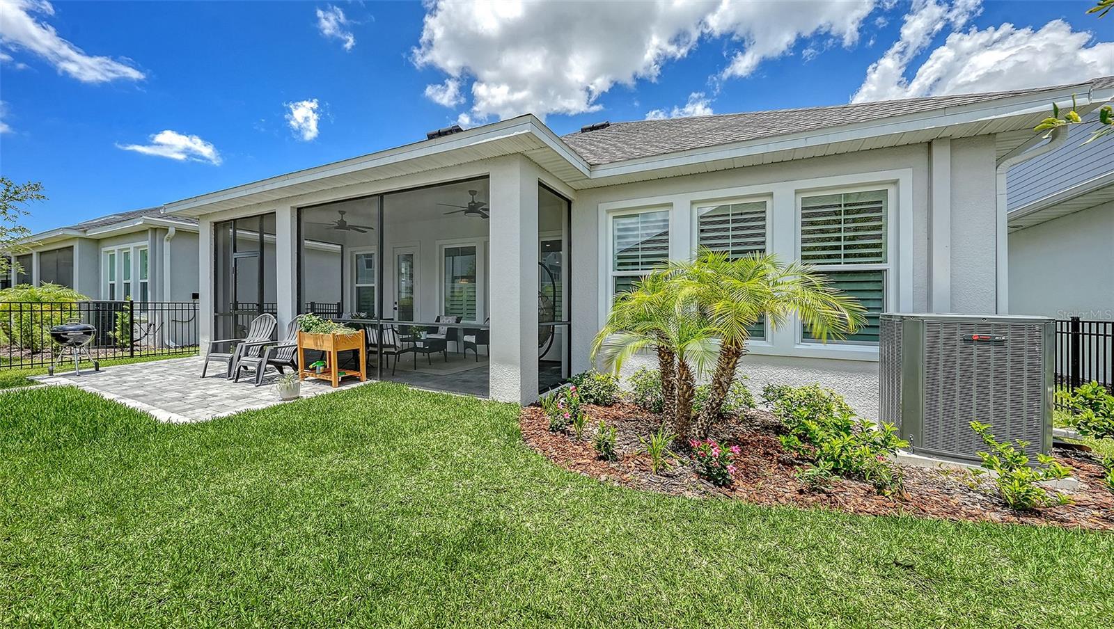 EMERALD LNDG/WATERSIDE/ EMERALD LANDING - Residential