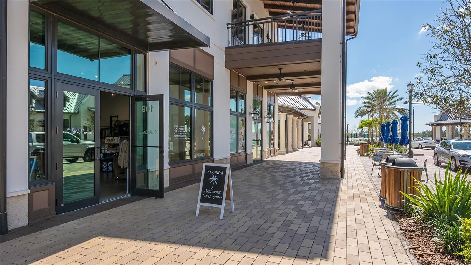 EMERALD LNDG/WATERSIDE/ EMERALD LANDING - Residential