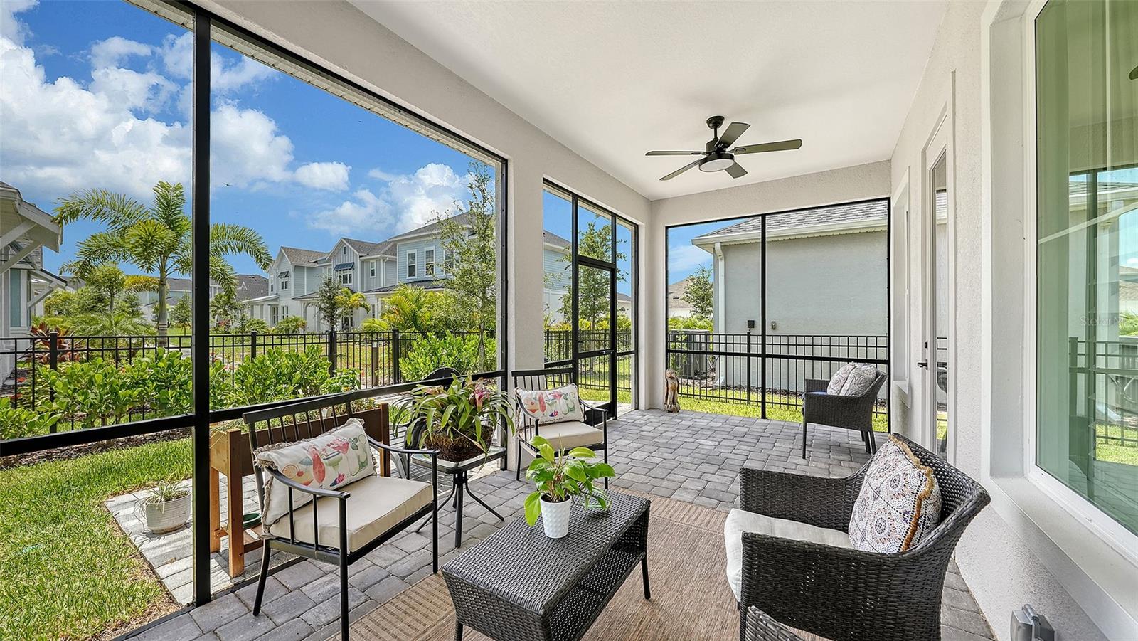 EMERALD LNDG/WATERSIDE/ EMERALD LANDING - Residential