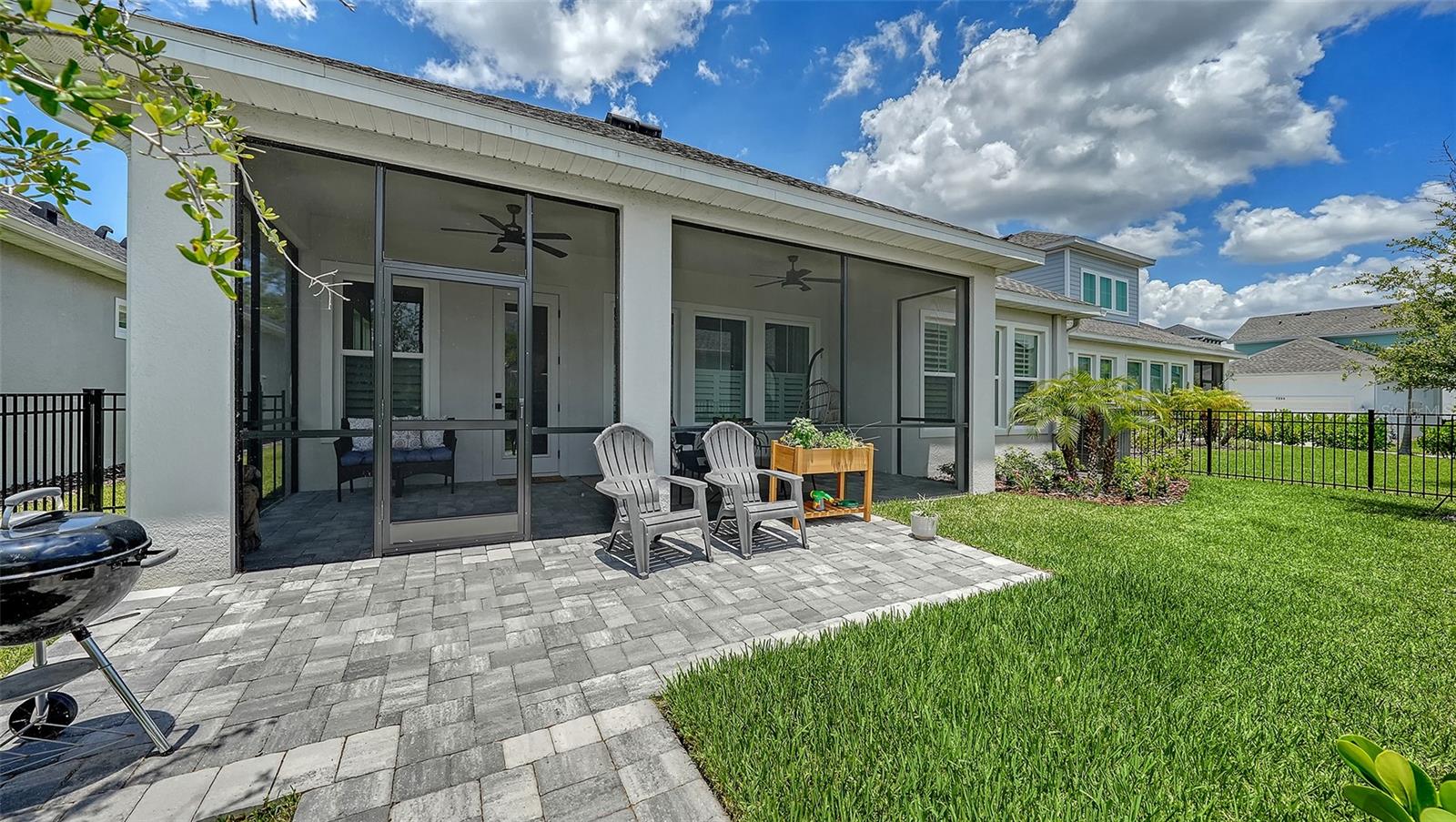 EMERALD LNDG/WATERSIDE/ EMERALD LANDING - Residential