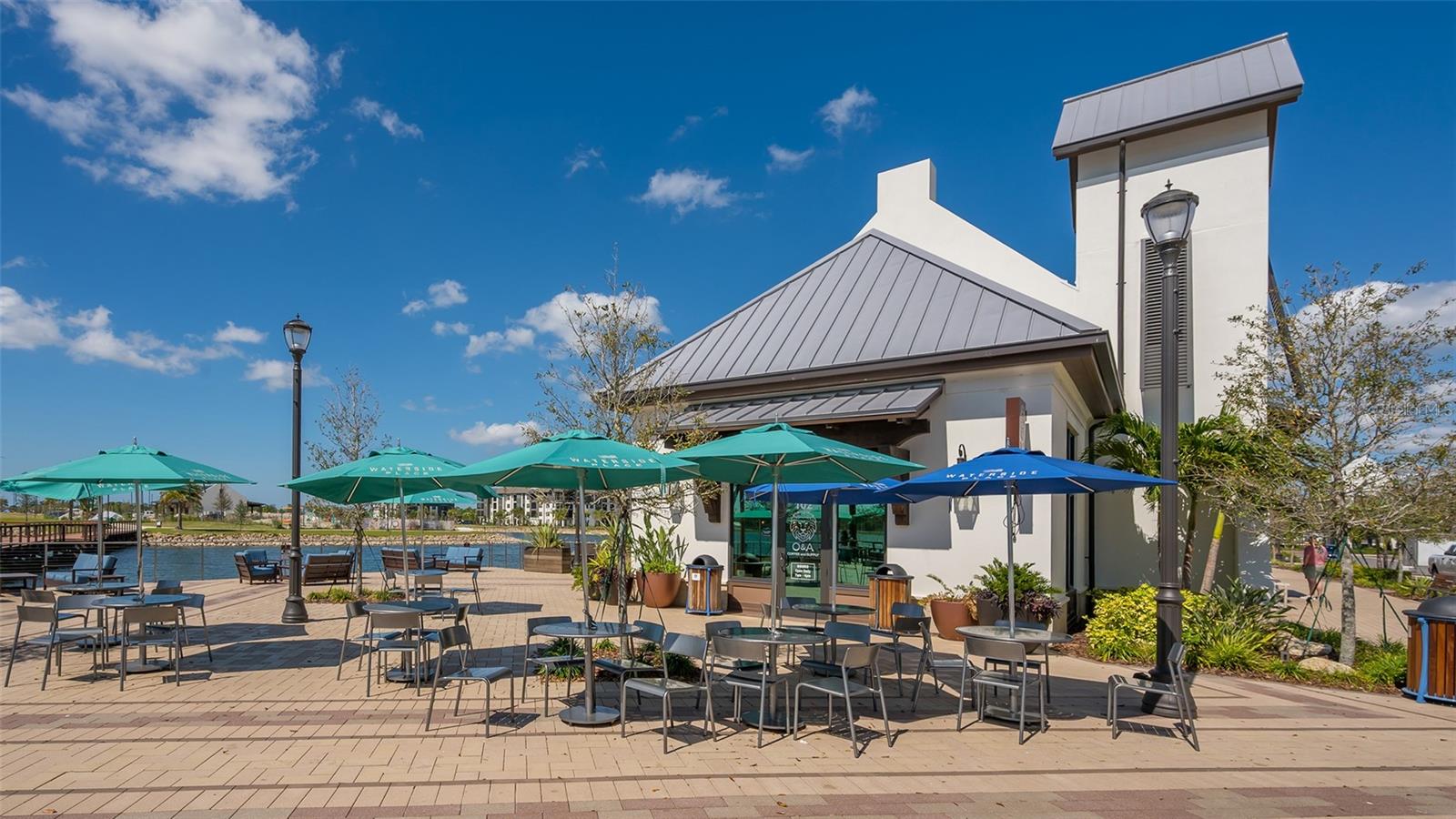 EMERALD LNDG/WATERSIDE/ EMERALD LANDING - Residential
