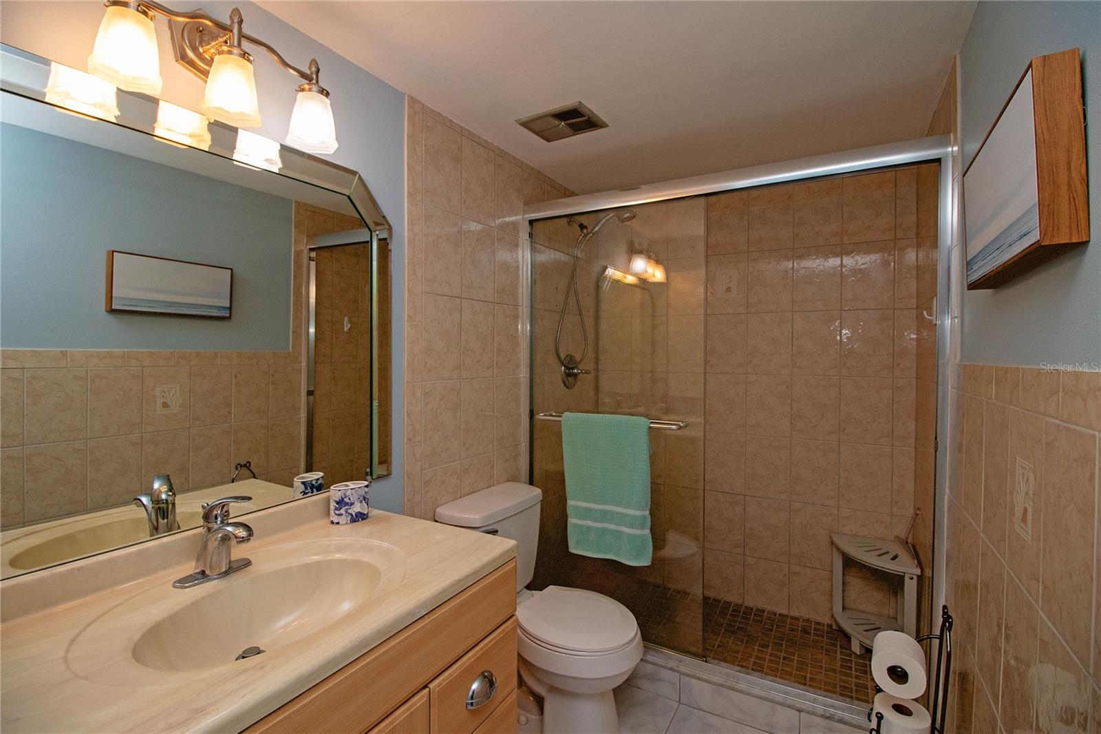 WILLOWBROOK CONDO - Residential Lease