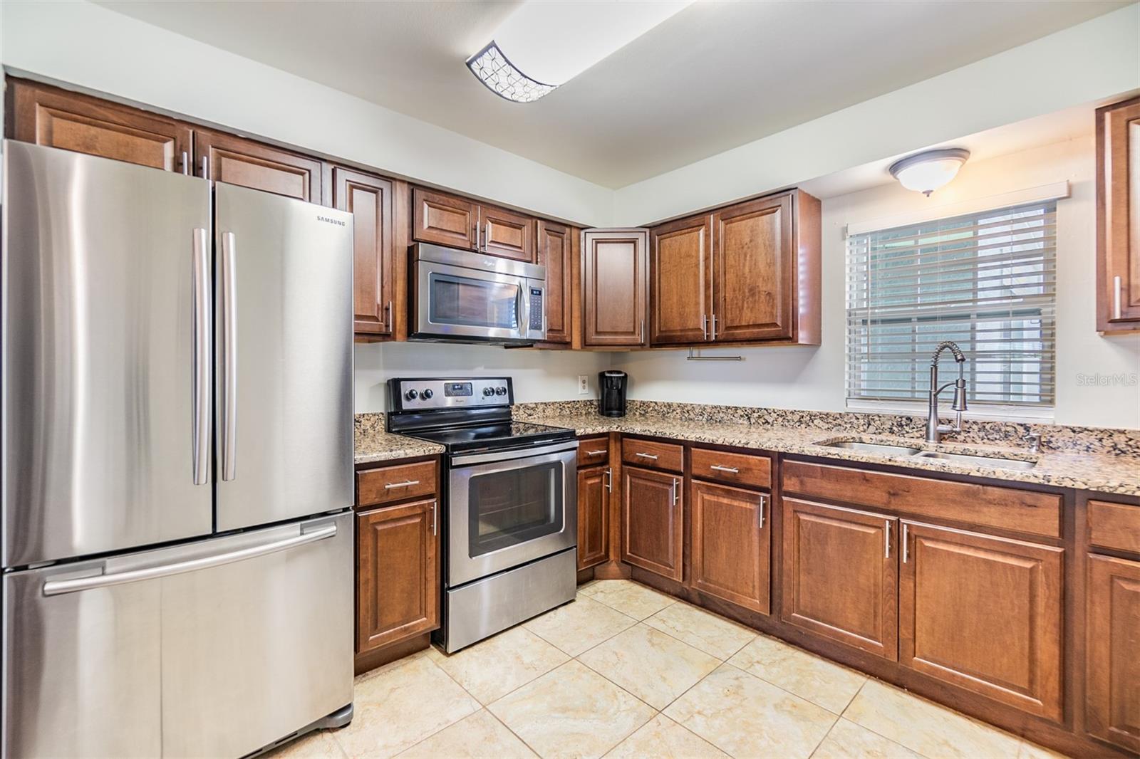 BELLEAIR FOREST - Residential
