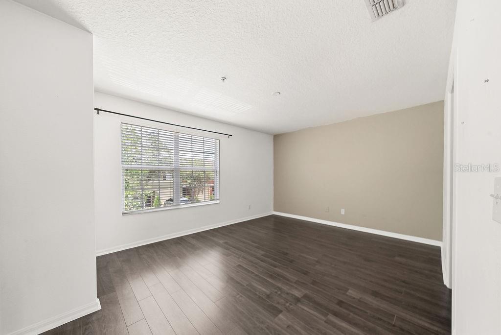 LYNWOOD/SOUTHMEADOW PH 4 - Residential Lease