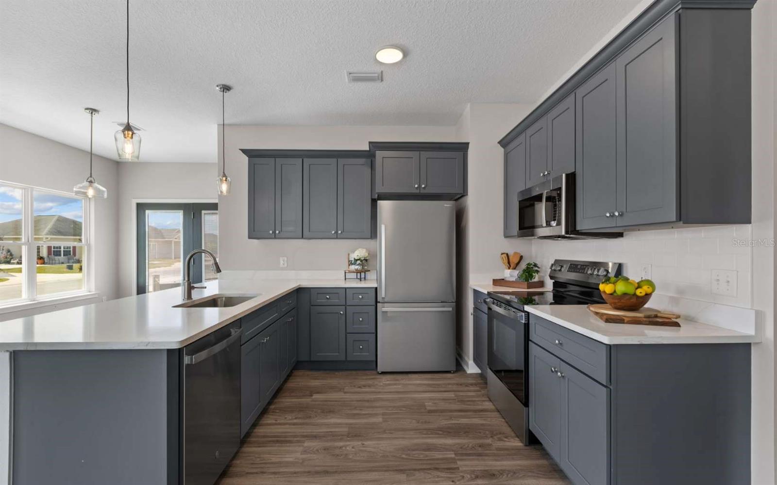 VISTAS AT CANYON VISTAS UNIT 1 - Residential