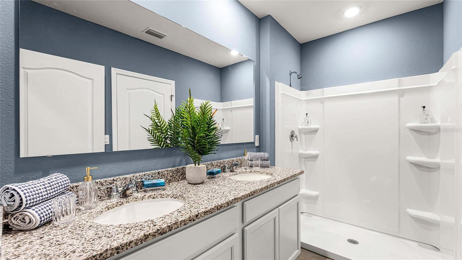 ANGELINE - Residential