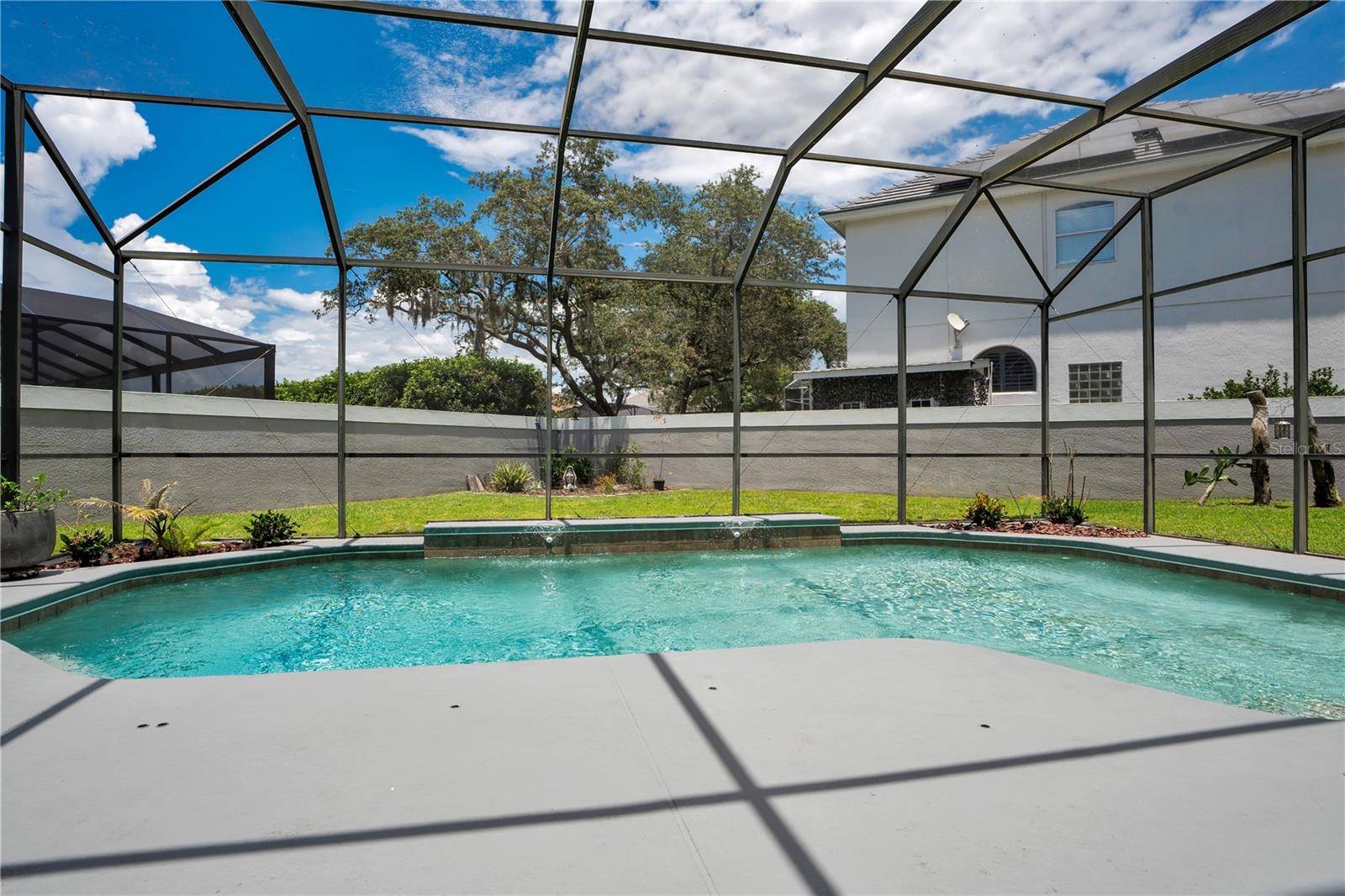WATERS EDGE BOCA POINTE AT TURTLE CREEK - Residential