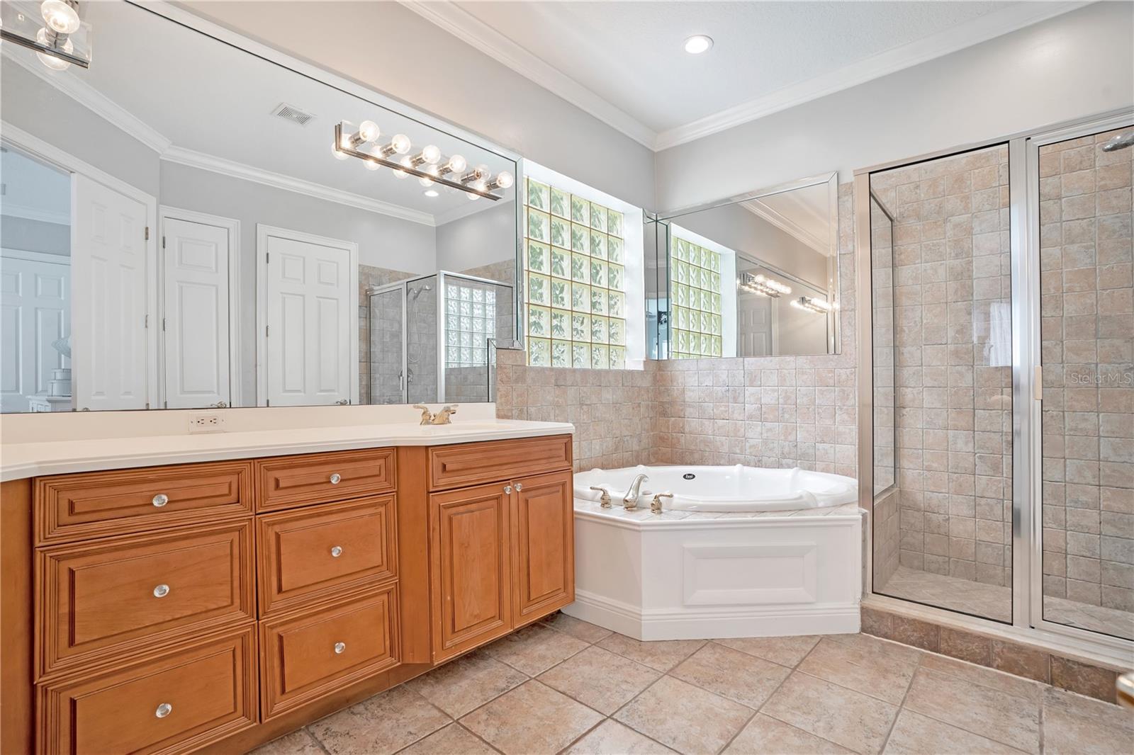 WATERS EDGE BOCA POINTE AT TURTLE CREEK - Residential
