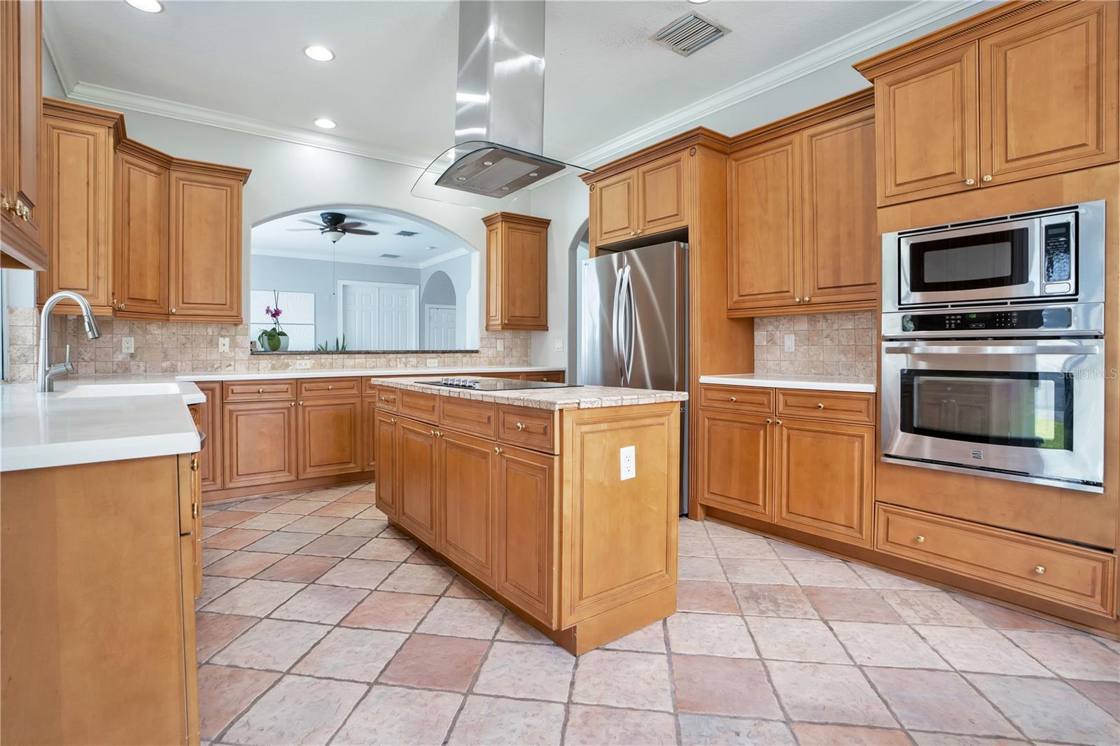 WATERS EDGE BOCA POINTE AT TURTLE CREEK - Residential