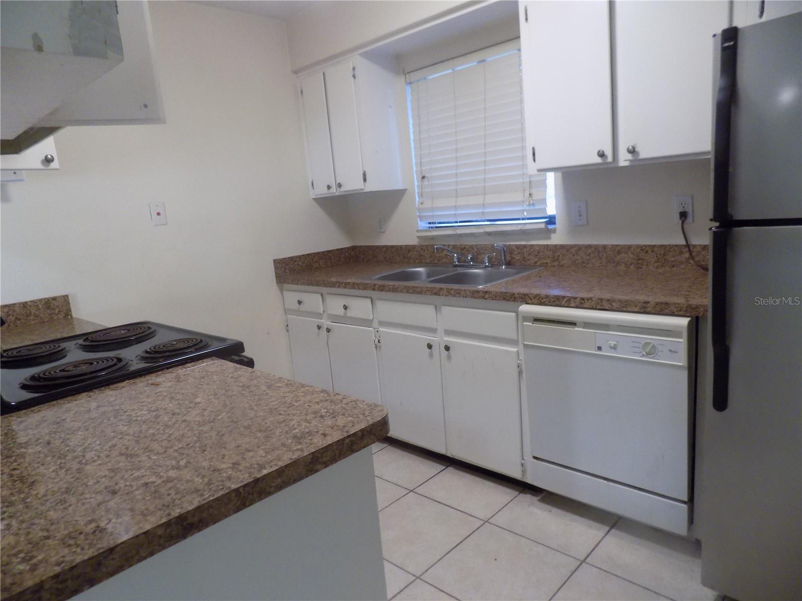 CEDAR RIDGE - Residential Lease