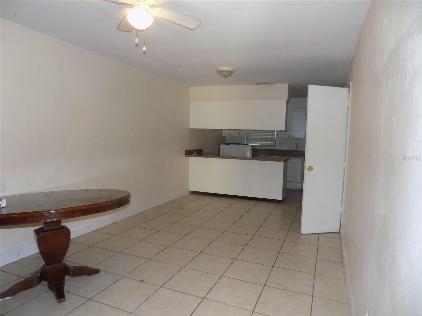 CEDAR RIDGE - Residential Lease