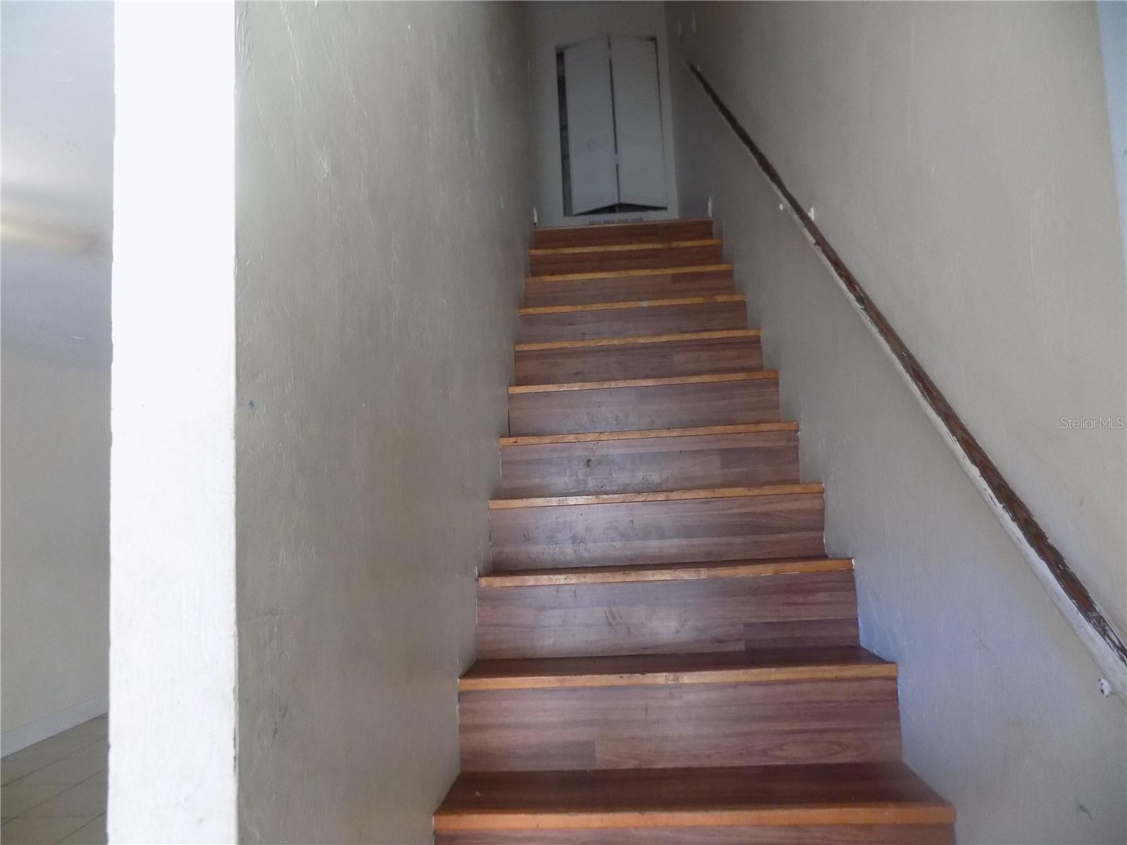 CEDAR RIDGE - Residential Lease