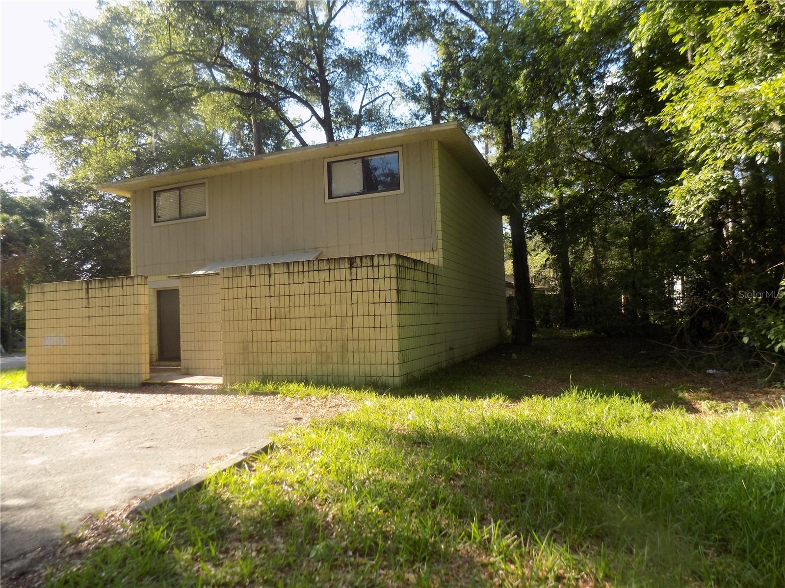 CEDAR RIDGE - Residential Lease