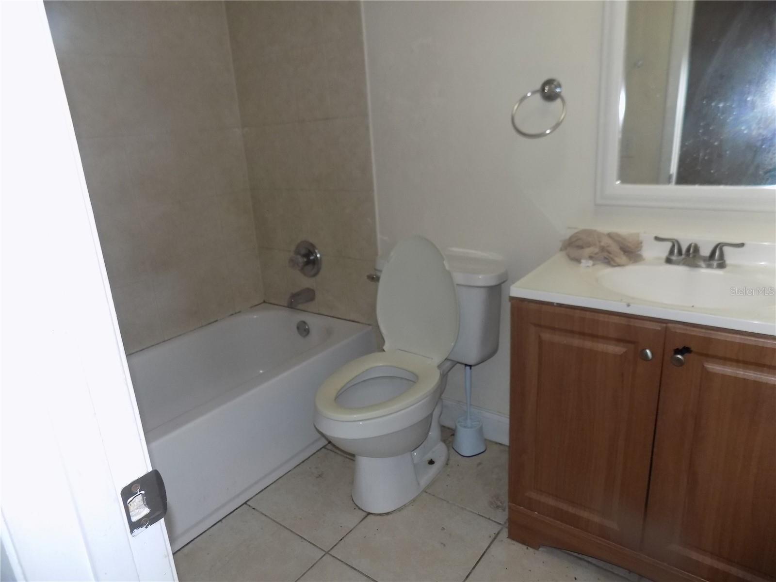 CEDAR RIDGE - Residential Lease