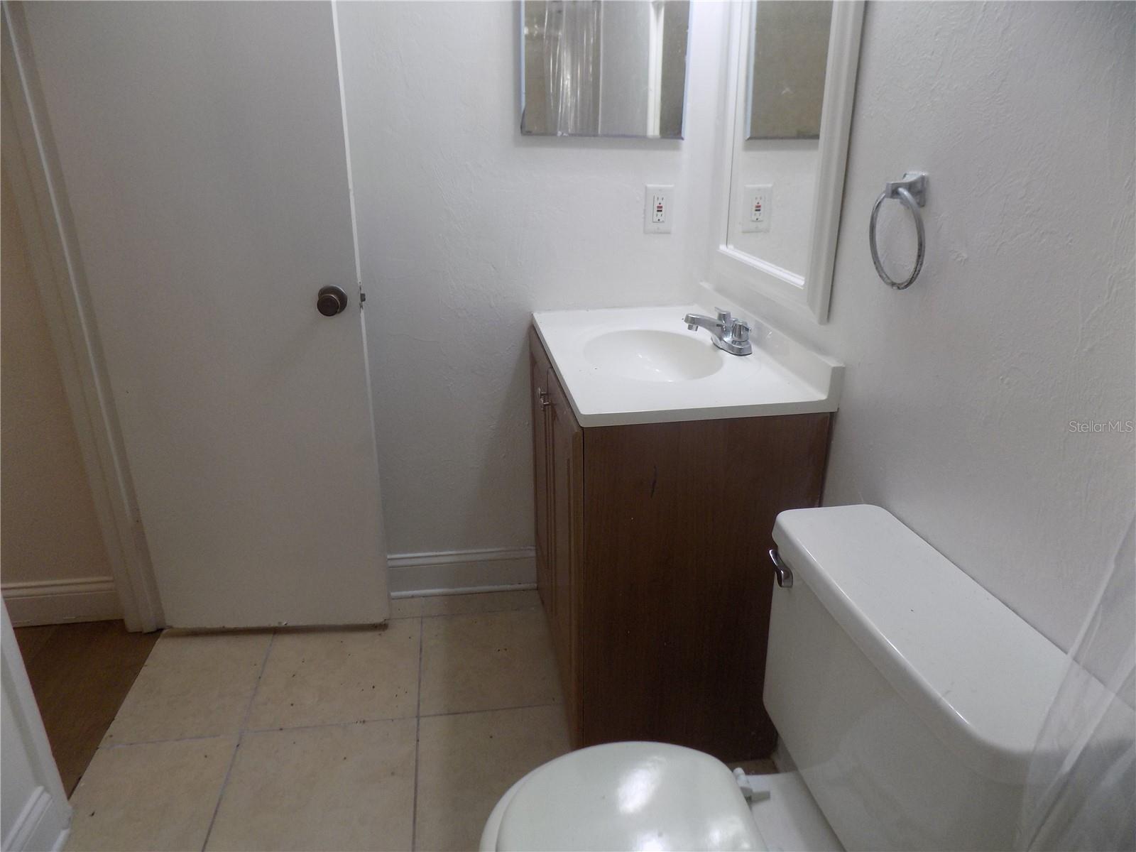 CEDAR RIDGE - Residential Lease