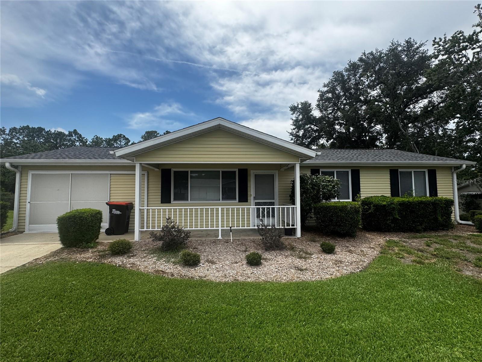 Experience low-maintenance, resort-style living in this well-maintained 2-bedroom, 2-bathroom home located in the sought after gated community of Oak Run. This open-concept residence features a bright, functional floor plan with comfortable living
spaces, ceiling fans, and an attached garage with convenient laundry hookups. Residents of Oak Run enjoy an unmatched active adult lifestyle, including access to five distinct clubhouses, an 18-hole championship golf course, multiple swimming pools (including an indoor heated pool), a fitness center, and social clubs and activities. Perfectly situated for convenience, this home offers easy access to local shopping, dining, and healthcare. Schedule your private showing today to experience all that this vibrant 55+ community has to offer!