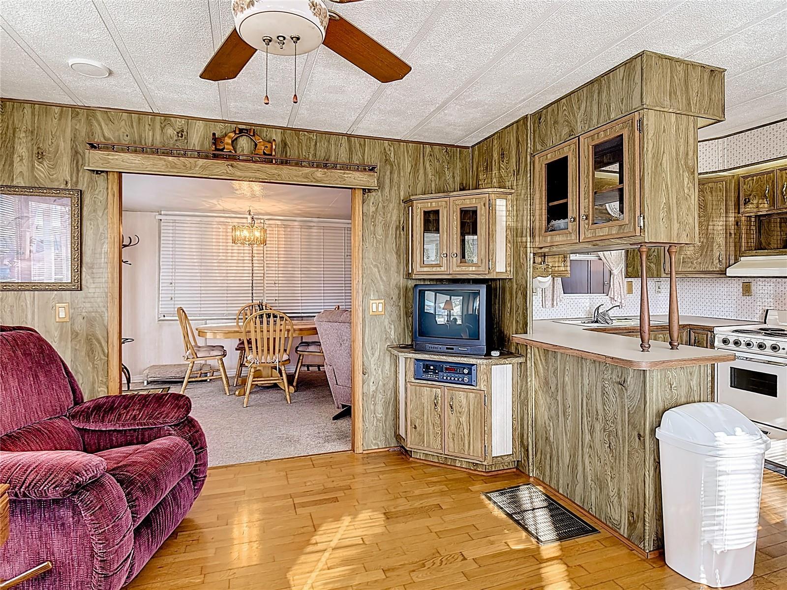 OUTDOOR RESORTS AT ORLANDO - Residential