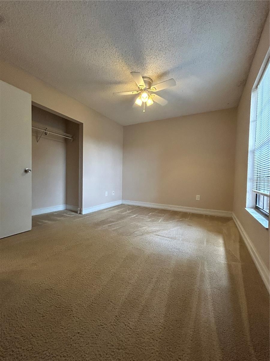 GLENDALE VILLAS A CONDO - Residential Lease