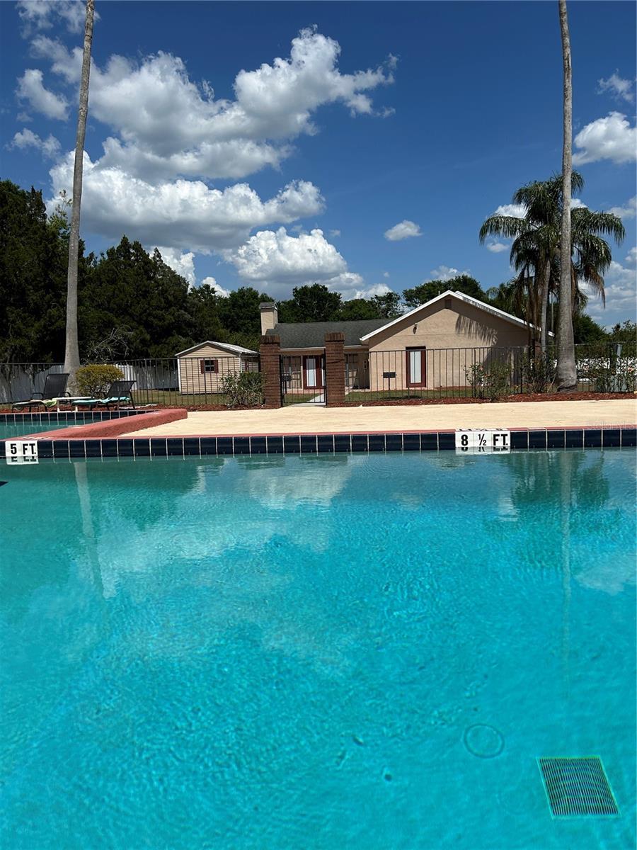 GLENDALE VILLAS A CONDO - Residential Lease