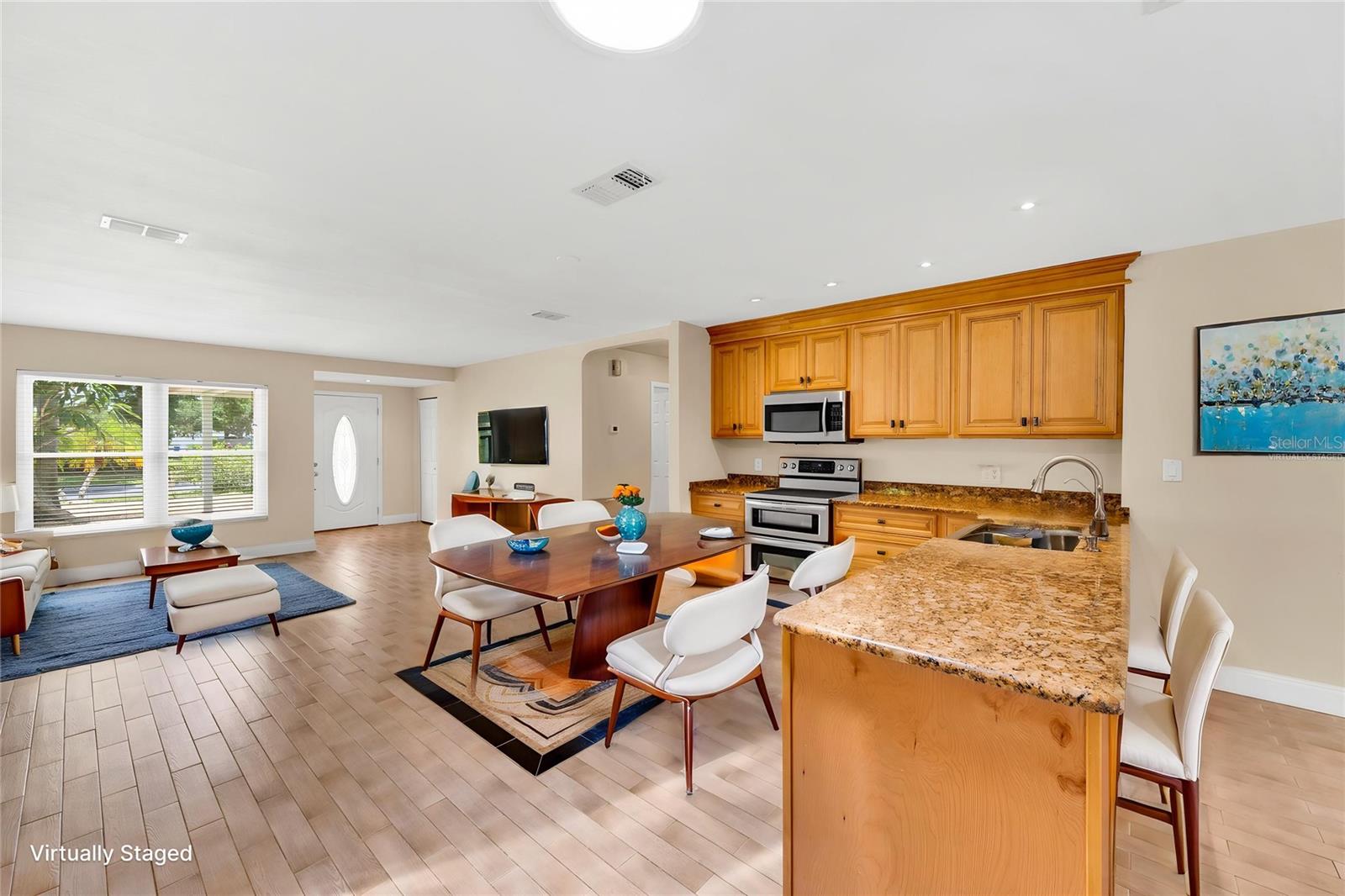 SANDY WOODS 1ST ADD - Residential