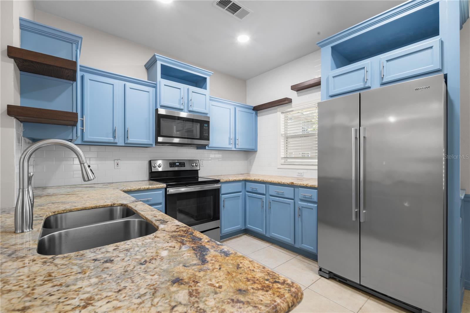 SEVENTH STREET STATION - Residential
