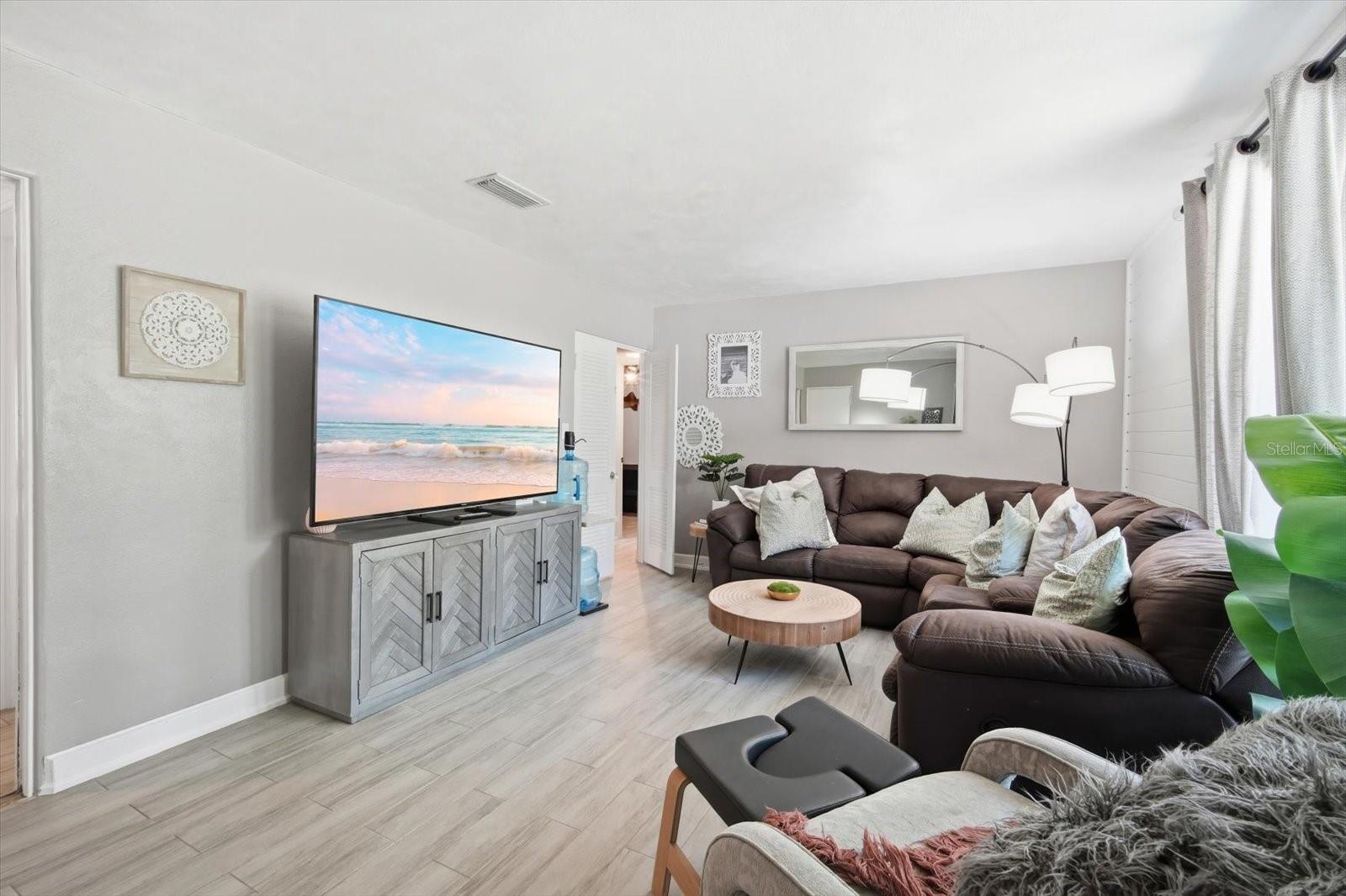BELLEVIEW SUB - Residential