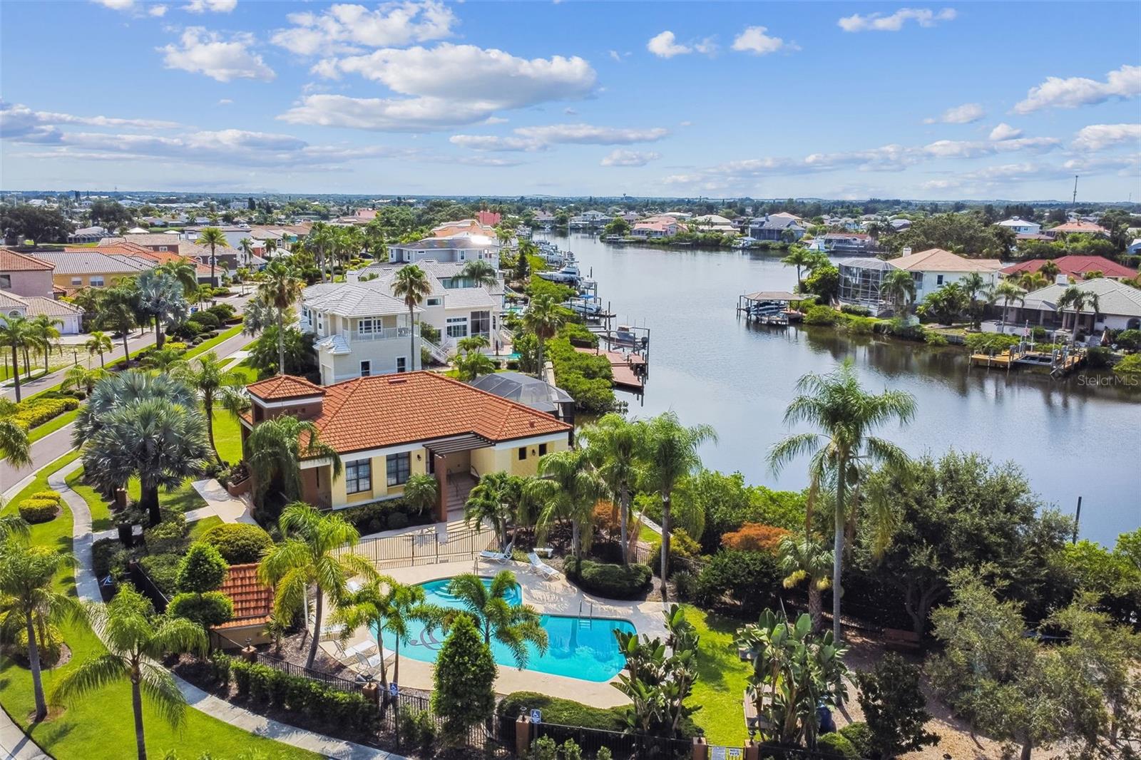 SYMPHONY ISLES UNIT ONE - Residential