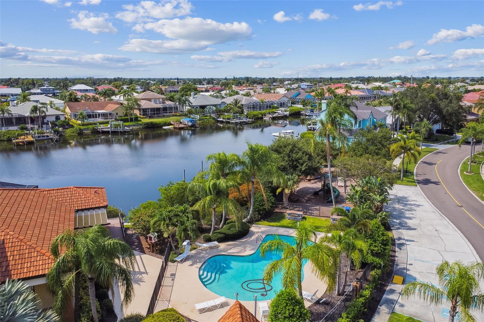 SYMPHONY ISLES UNIT ONE - Residential
